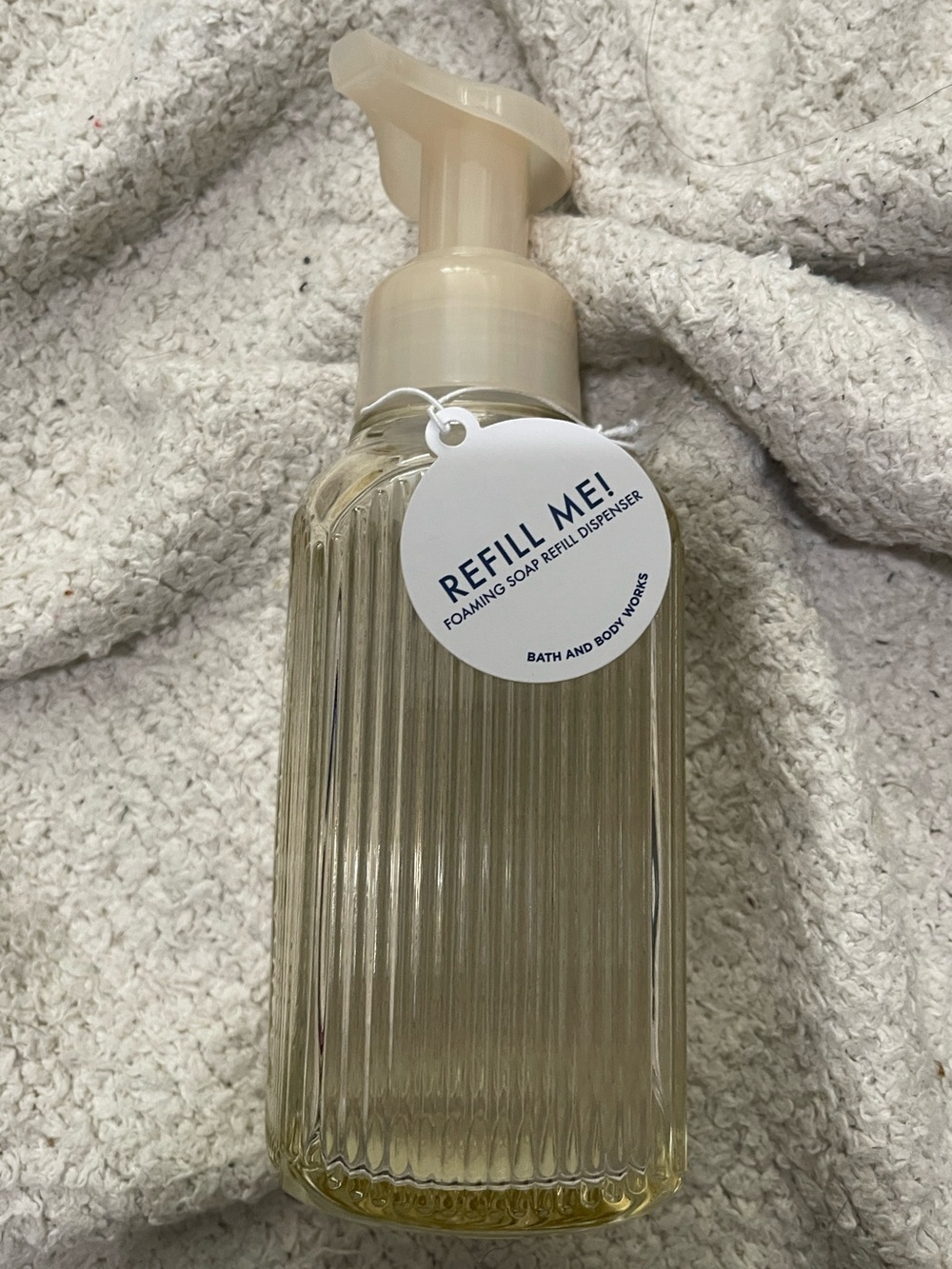 NWT- Bath & Body Works - Refillable Glass Soap Dispenser
